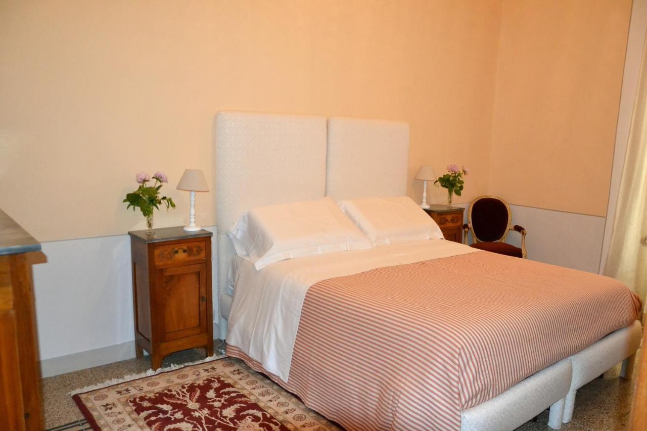 דירות Palazzo Lauri ספולטו מראה חיצוני תמונה
