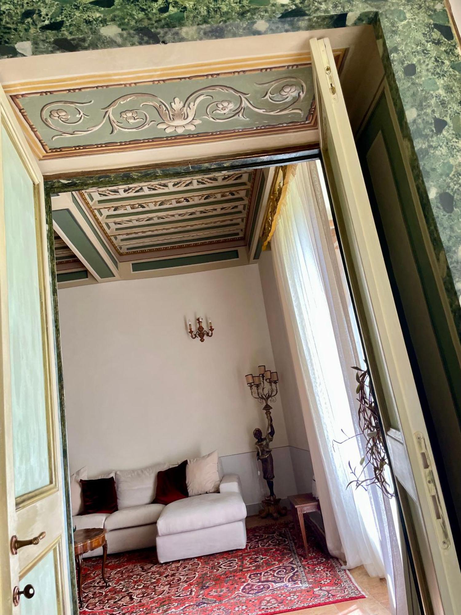 דירות Palazzo Lauri ספולטו מראה חיצוני תמונה